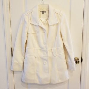Gorgeous Forever 21 Satin-Lined White Peacoat